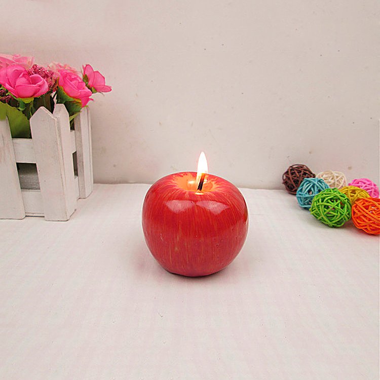 Christmas Eve Apple Candle