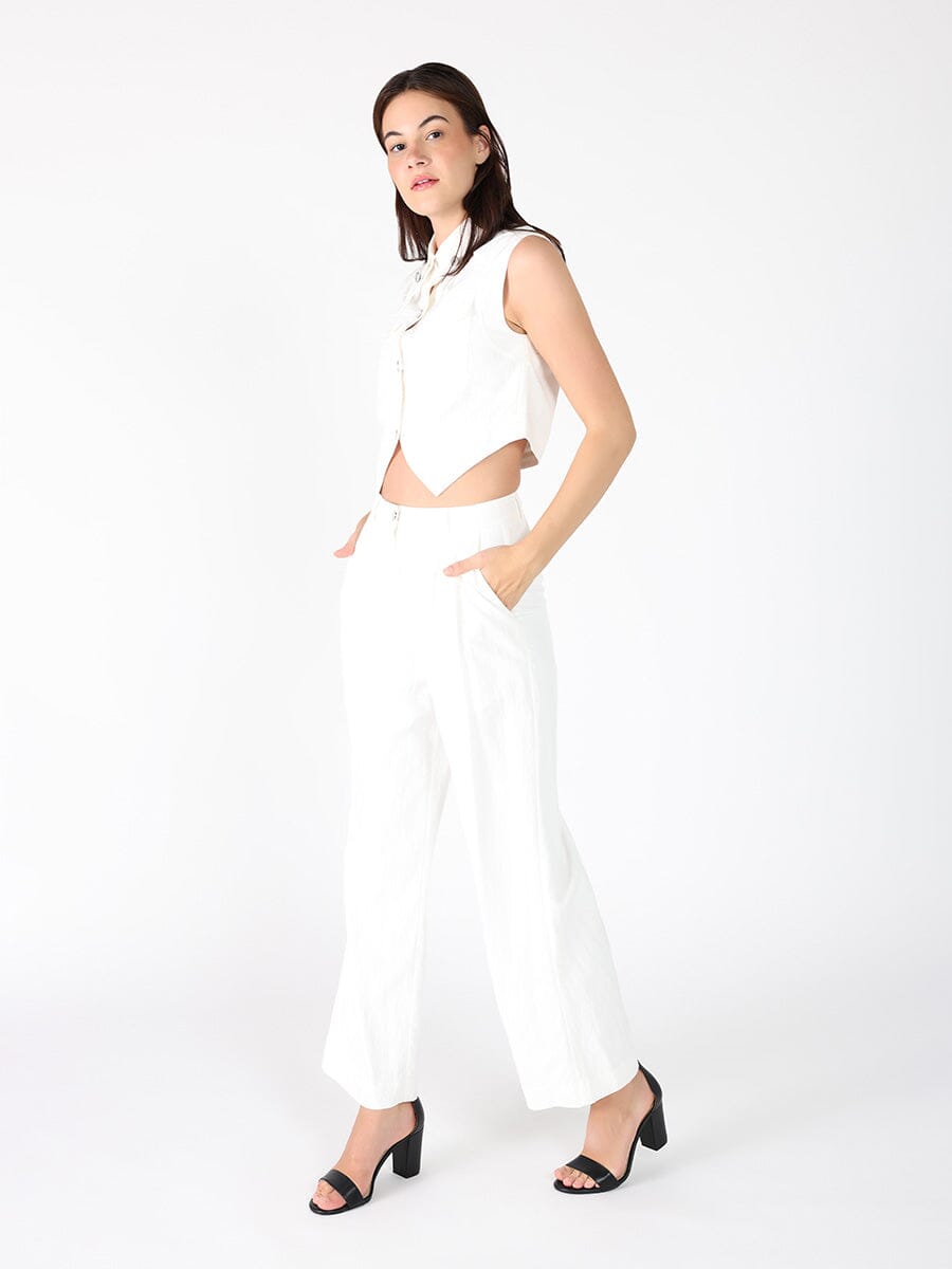 Gracia Fashion Women's Front Button Open-Bottom Hem Sleeveless Top