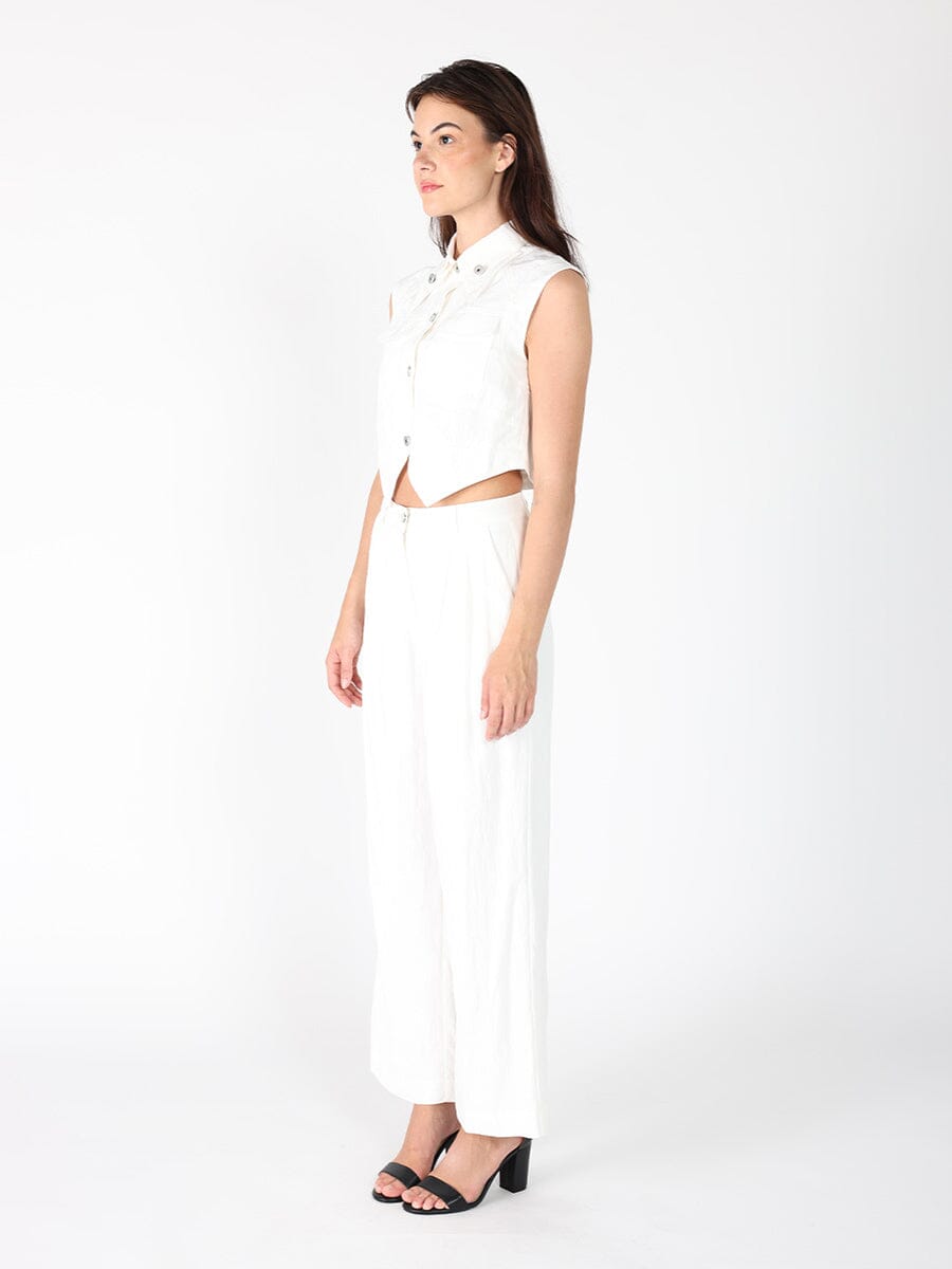 Gracia Fashion Women's Front Button Open-Bottom Hem Sleeveless Top